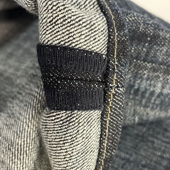 Levis 501 Denim Jeans 40x30 Straight Leg Button Fly Made 1 April 1996 EUC